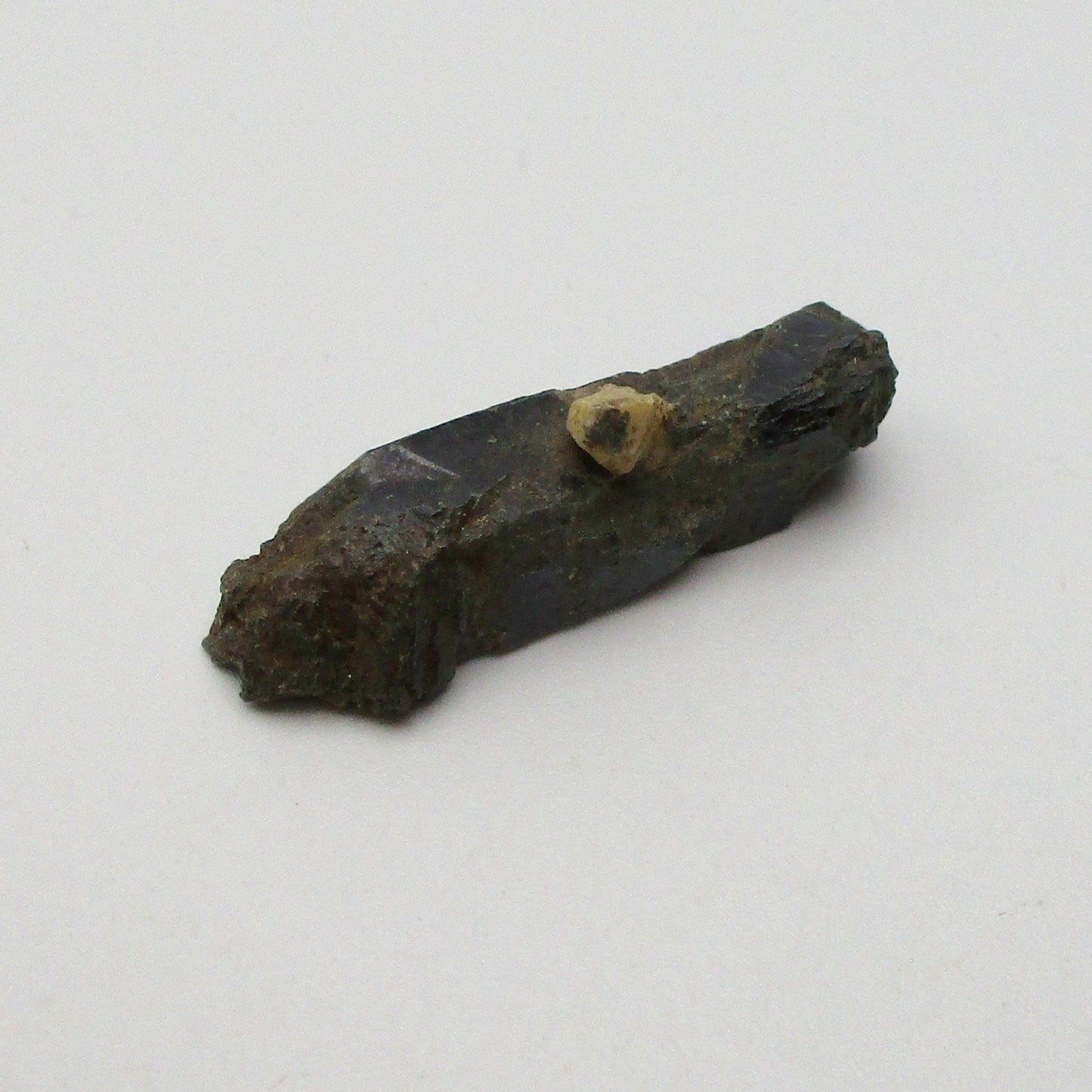 Aegirine Raw Crystal — Small | 1" × 0.5" × 0.25"