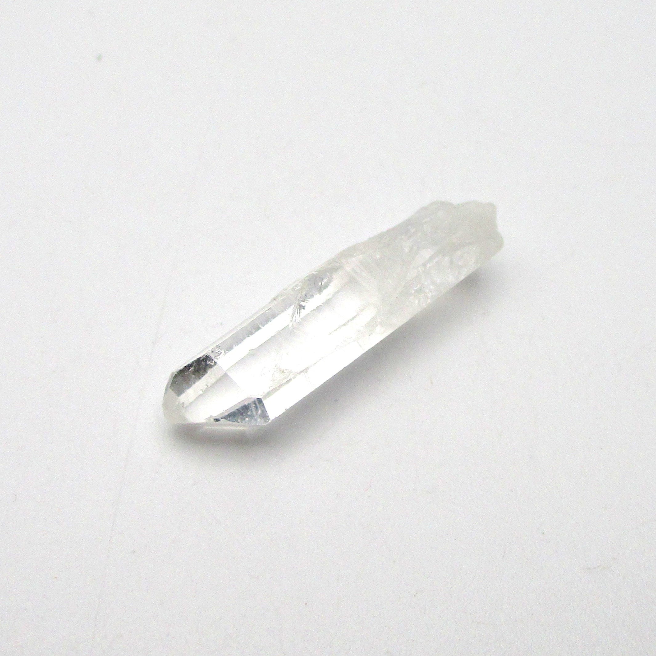 Peruvian Quartz Point – Crystal Cave Rocks