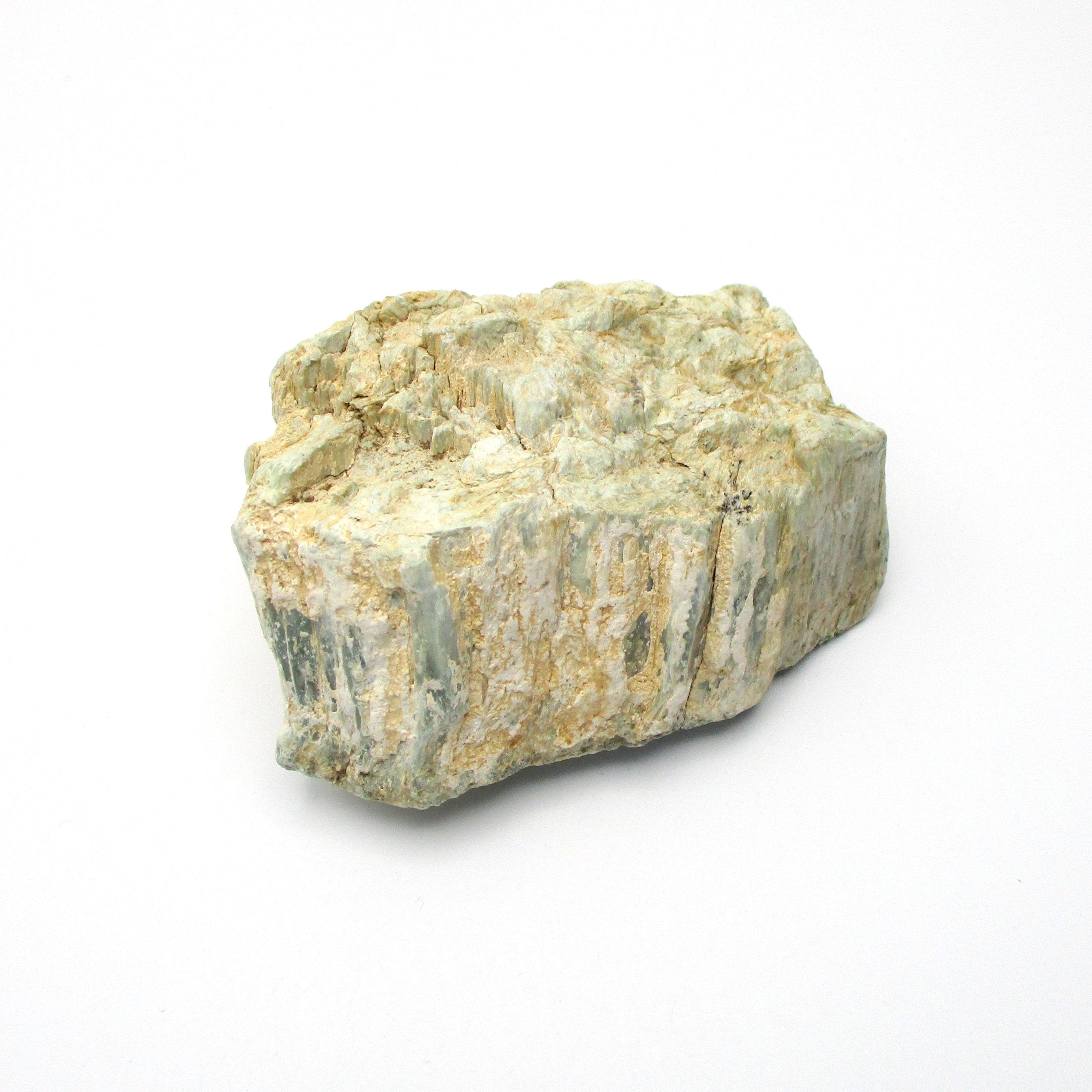 Elongate Rocks Raw Actinolite Crystal – 3